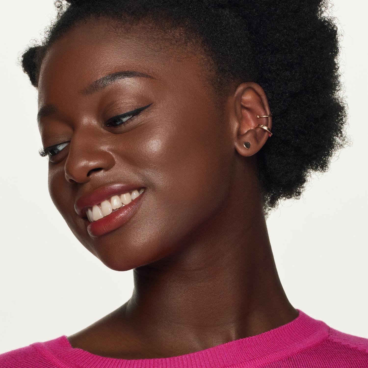 Delineadores De Ojos Liquido A Prueba De Agua 24 Horas ESSENCE 3 Ml - Imagen 4