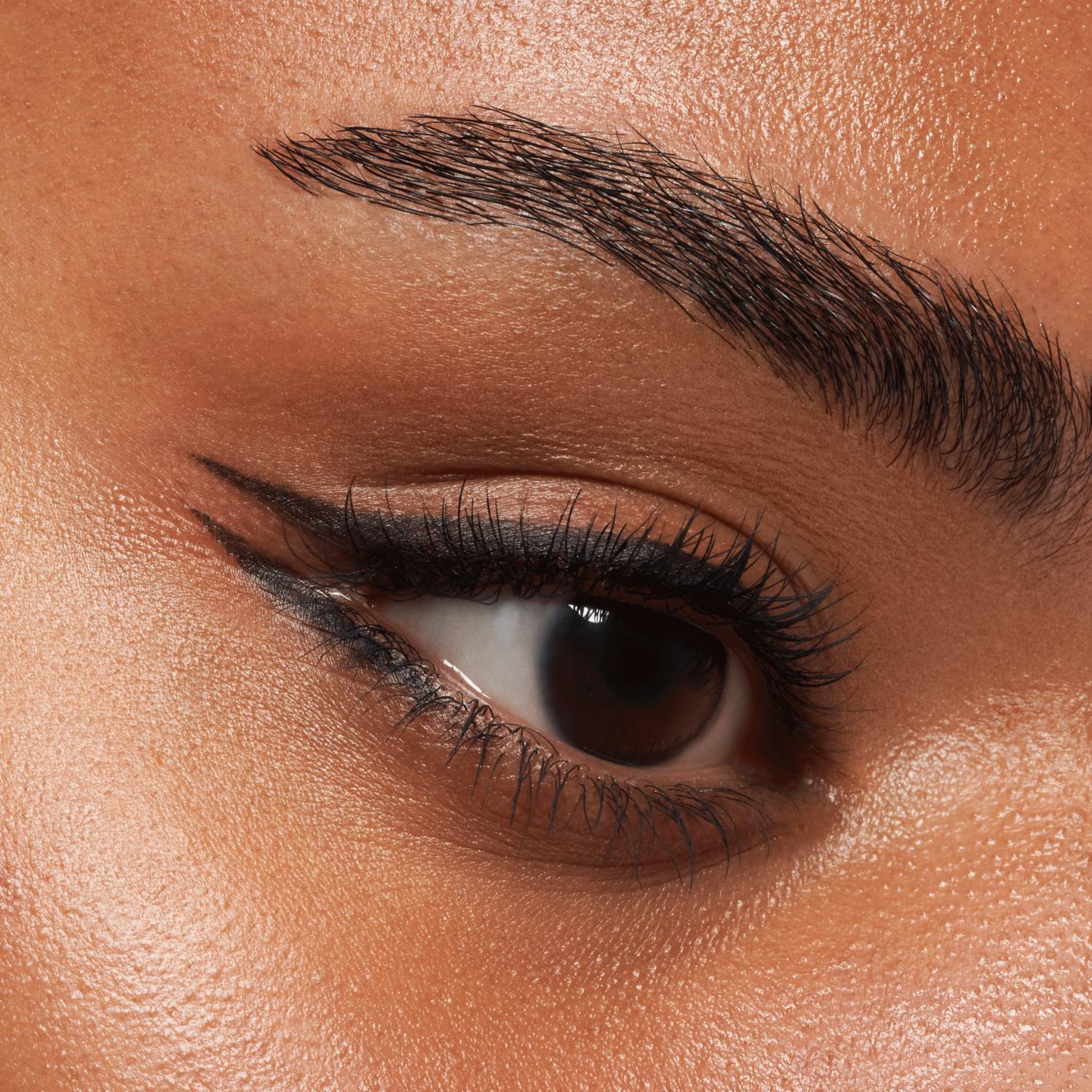 Lápiz Delineador De Ojos Kajal 01 ESSENCE 1 G - Imagen 4