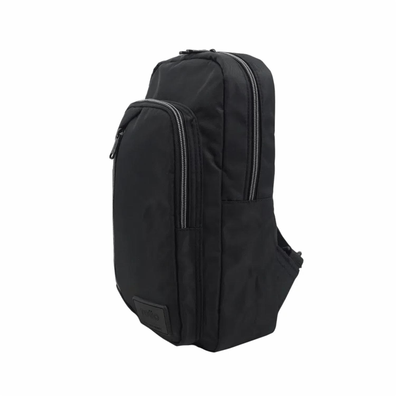 Bolso Negro Modelo Crossover Tracer Para Caballero TOTTO Pequeña