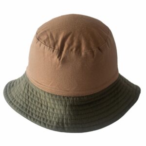 Gorro Fisherman Gabardina Café Con Verde HUELLAS