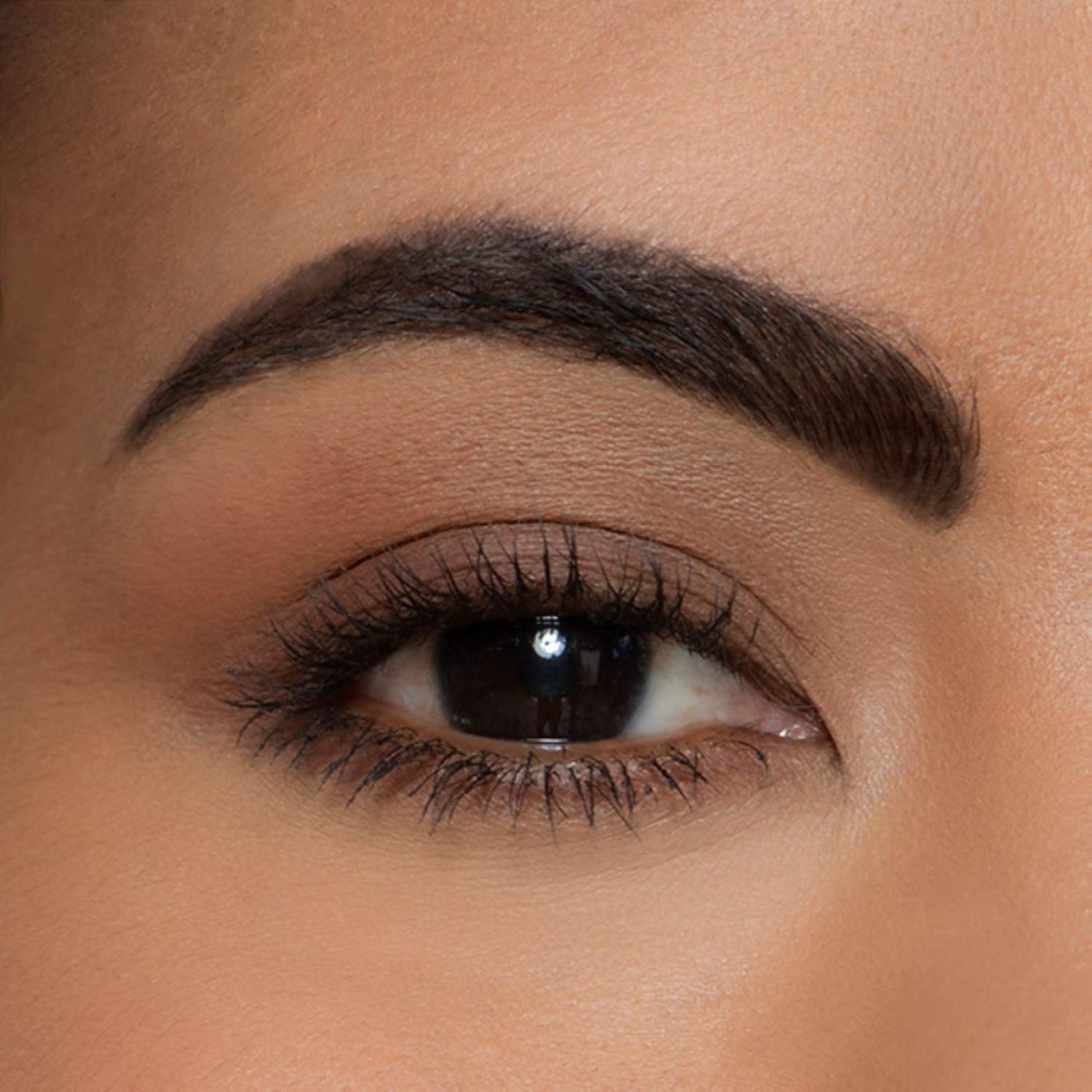 Tinta de Cejas Resist 24 Horas Tono Café VOGUE 4 Ml - Imagen 4