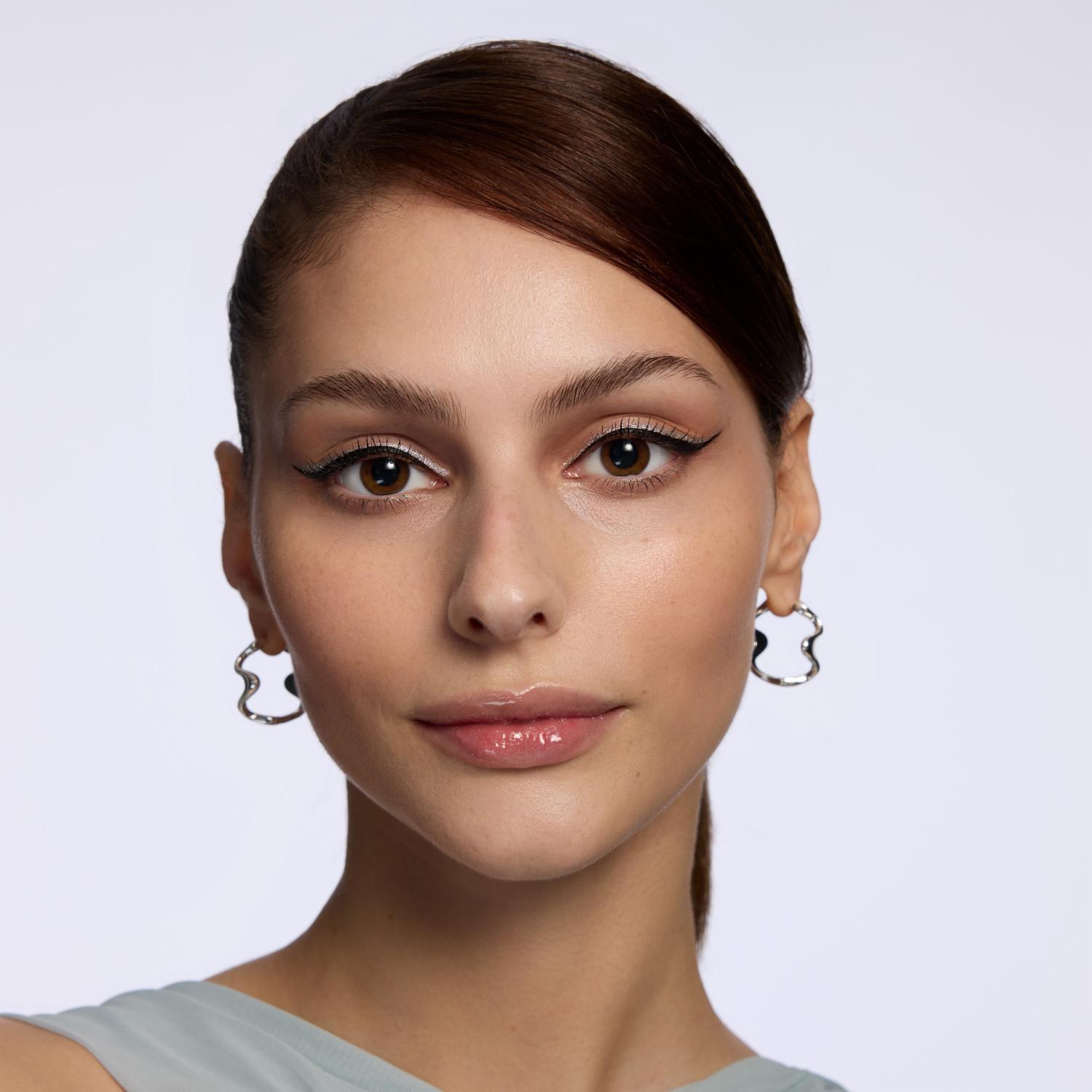 Delineador De Ojos Líquido It'S Easy Long Lasting CATRICE 1 Ml - Imagen 3