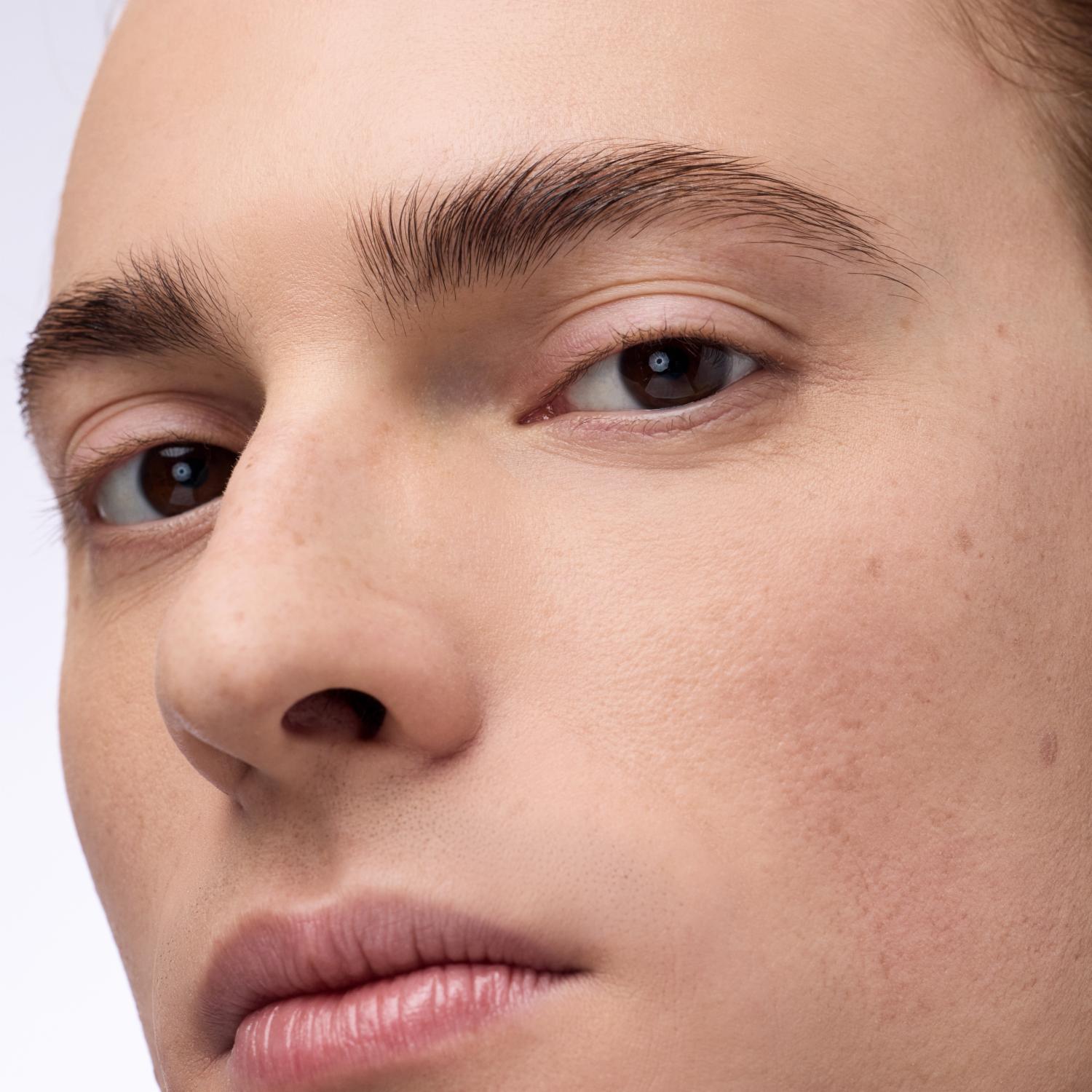 Cera De Cejas Brow Fix Shapping CATRICE 5 G - Imagen 3