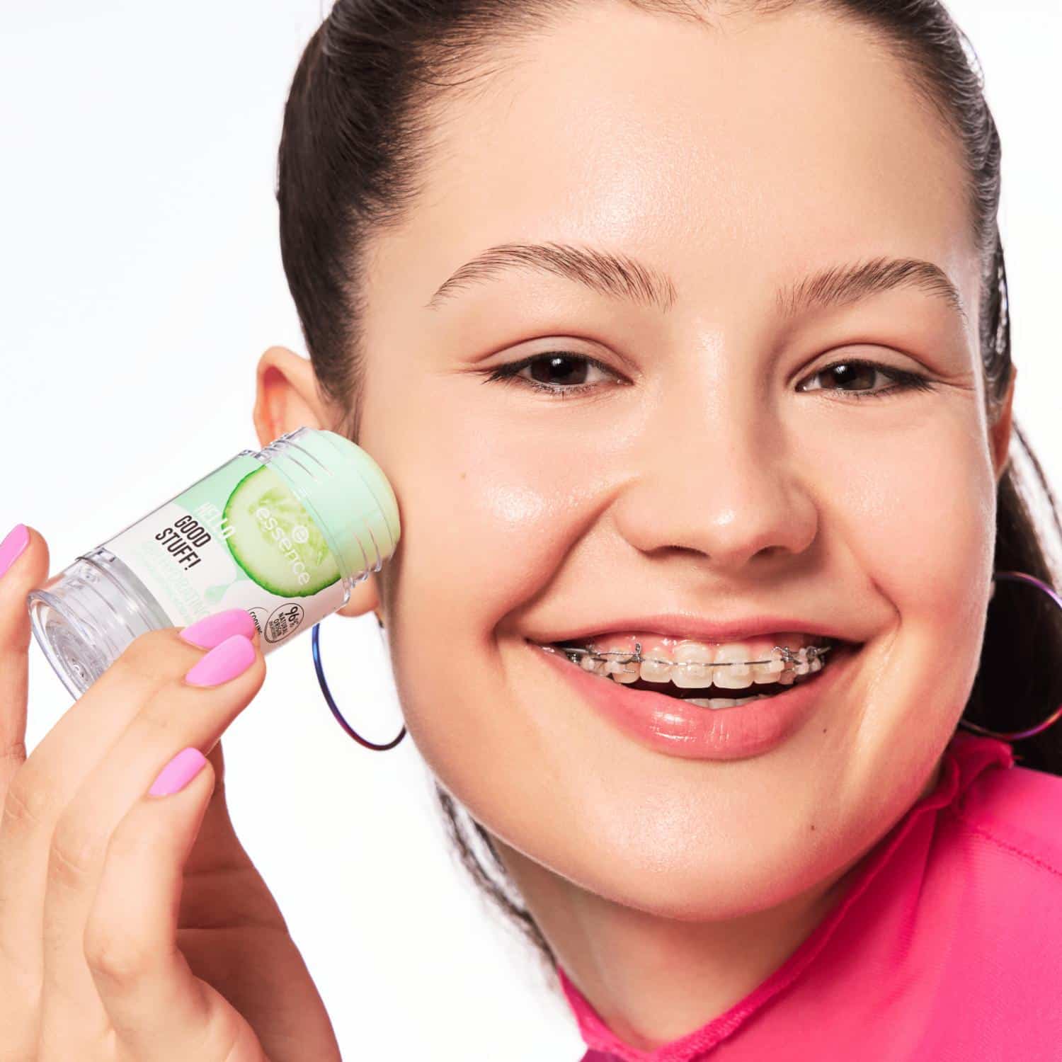 Sérum Facial Hidratante Hello Good Stuff! 48H Hydrating Stick ESSENCE 30 G - Imagen 3