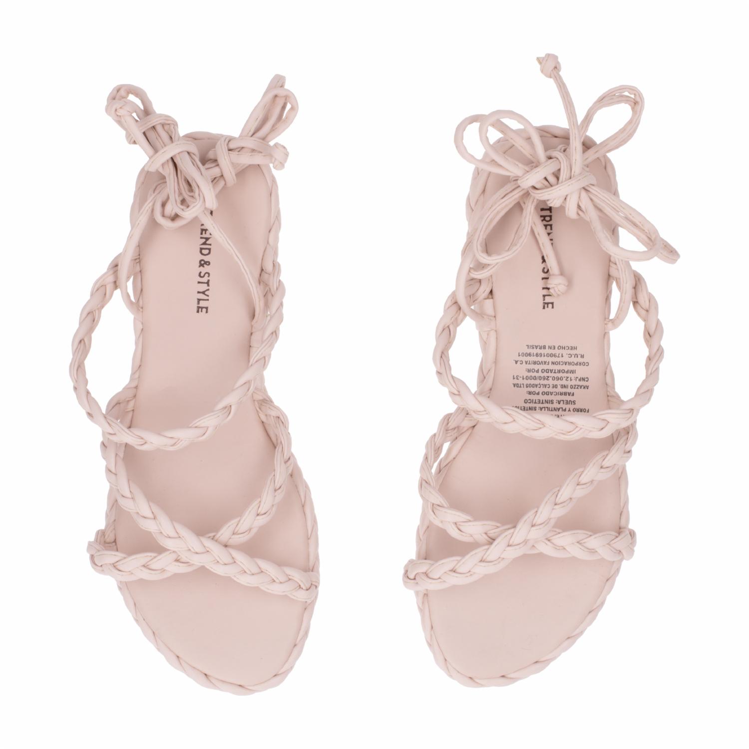 Sandalia Flat Base Trenza Tiras Nude TREND & STYLE - Imagen 2