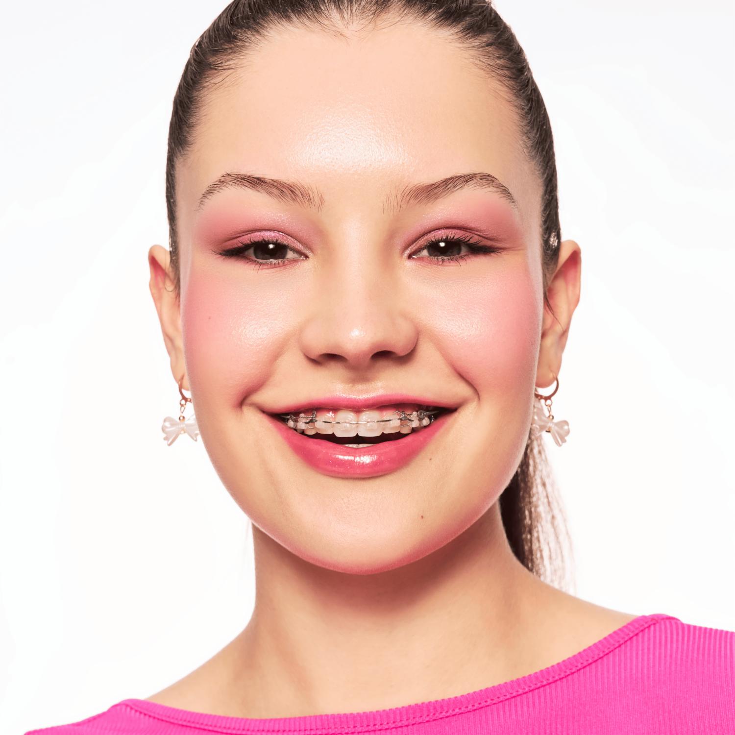 Brillo Labial Extreme Shine Volume ESSENCE - Imagen 4