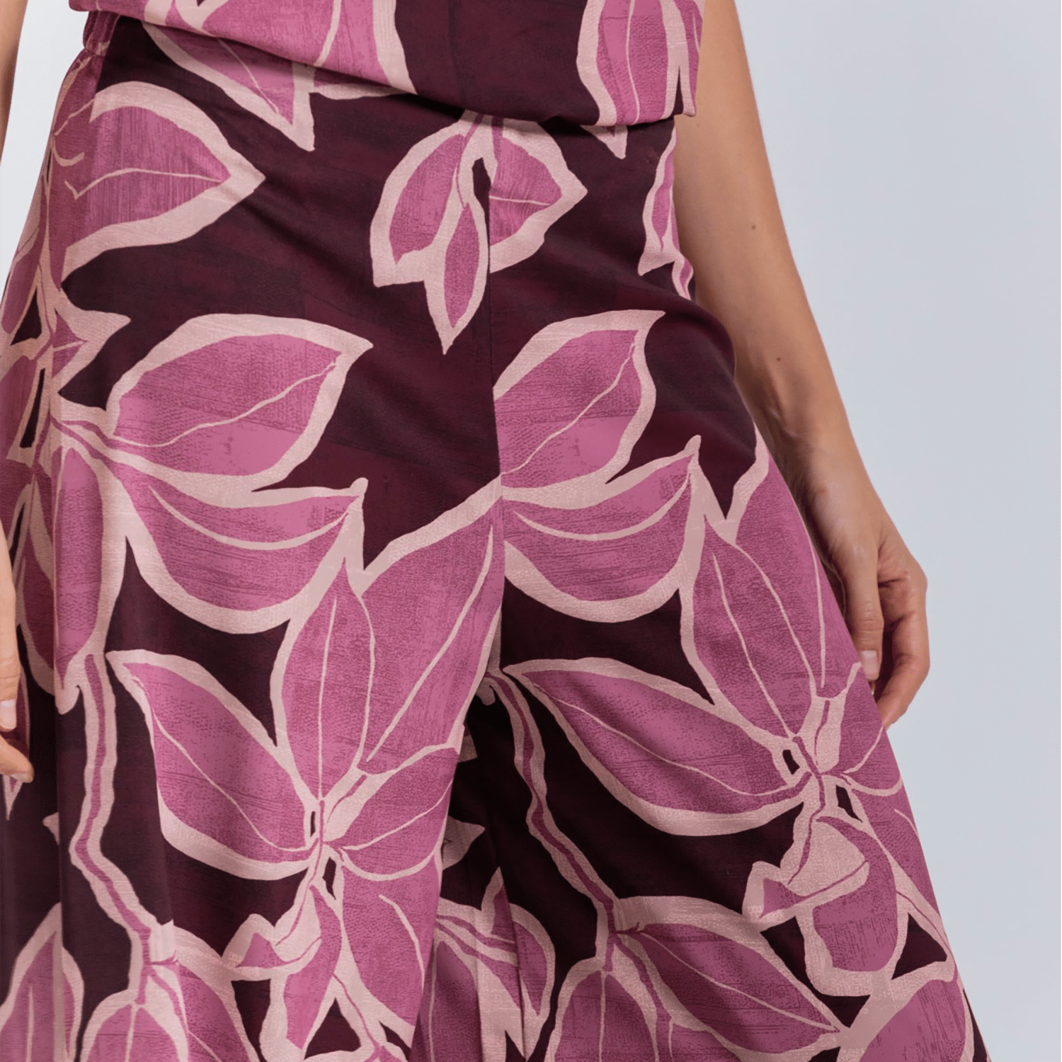 Pantalón Basta Ancha Con Pretina Estampado Flores ARKITECT