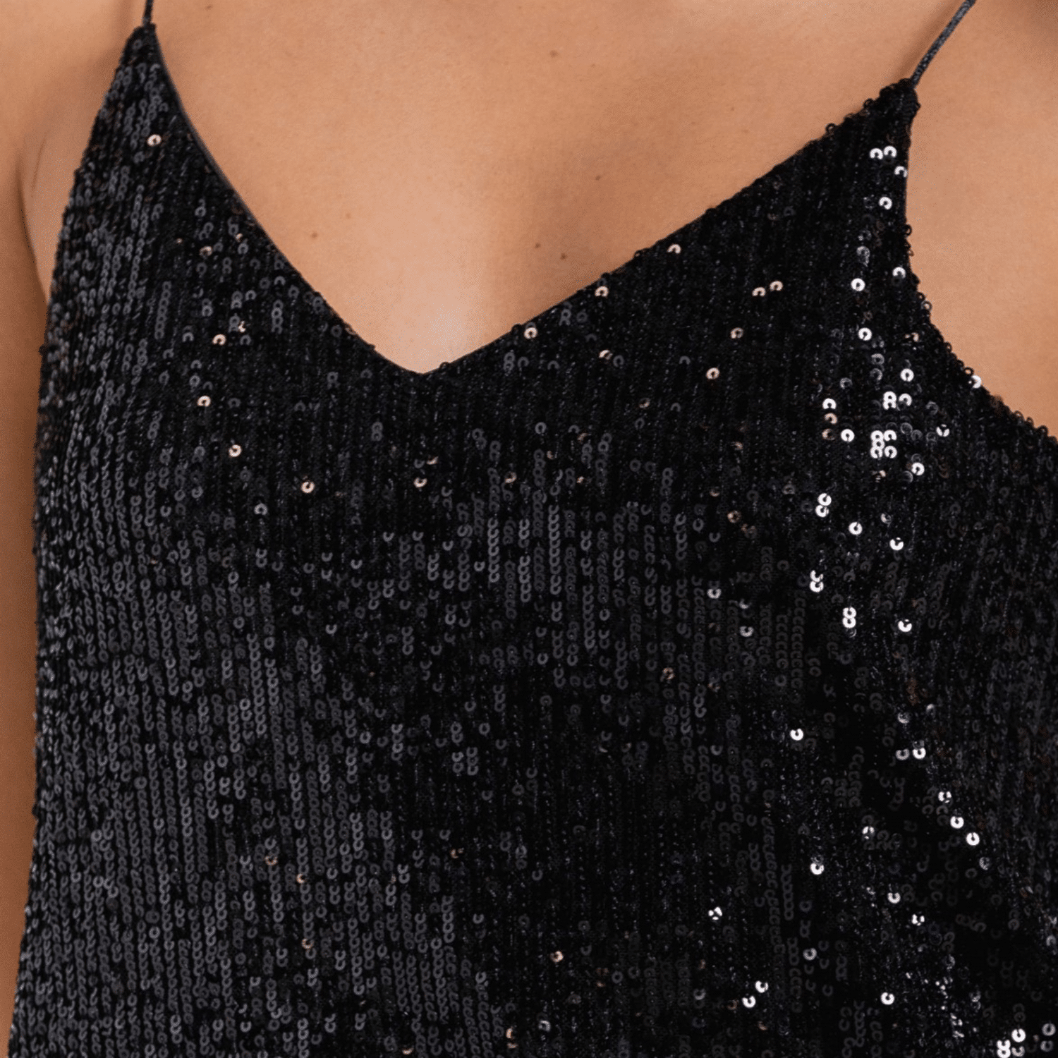 Blusa Con Tiras Delgadas Cuello En V Lentejuelas ARKITECT